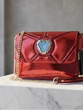 Marvel Iron Man Arc Reactor Red Metallic Bag